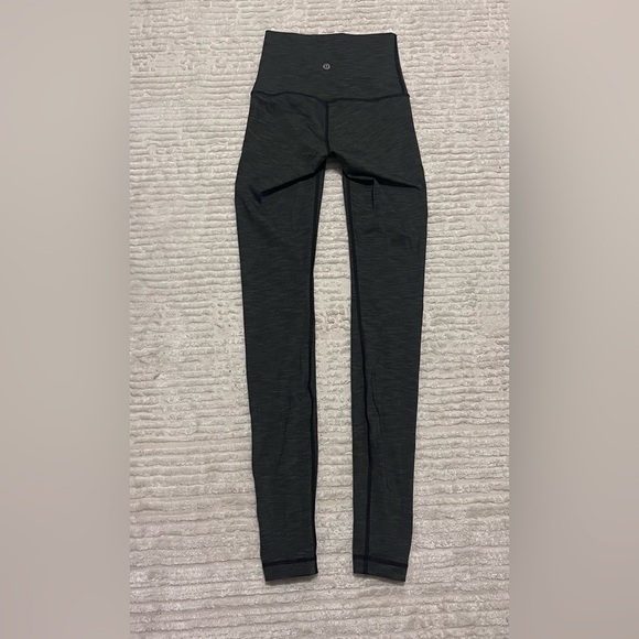 lululemon athletica Pants - EUC dark grey heather Lululemon leggings size 2